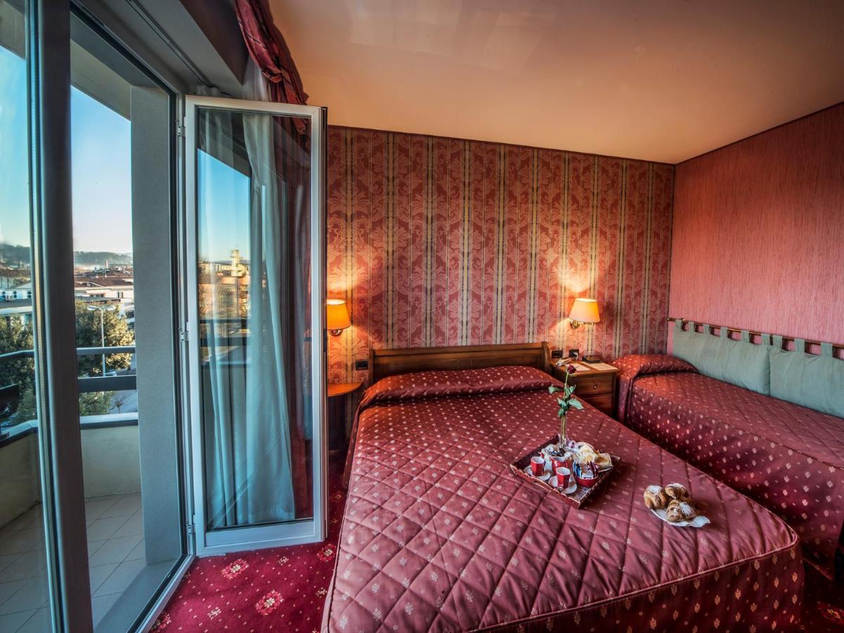 Hotel Valdarno Montevarchi Exteriör bild