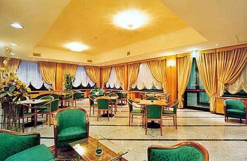 Hotel Valdarno Montevarchi Exteriör bild